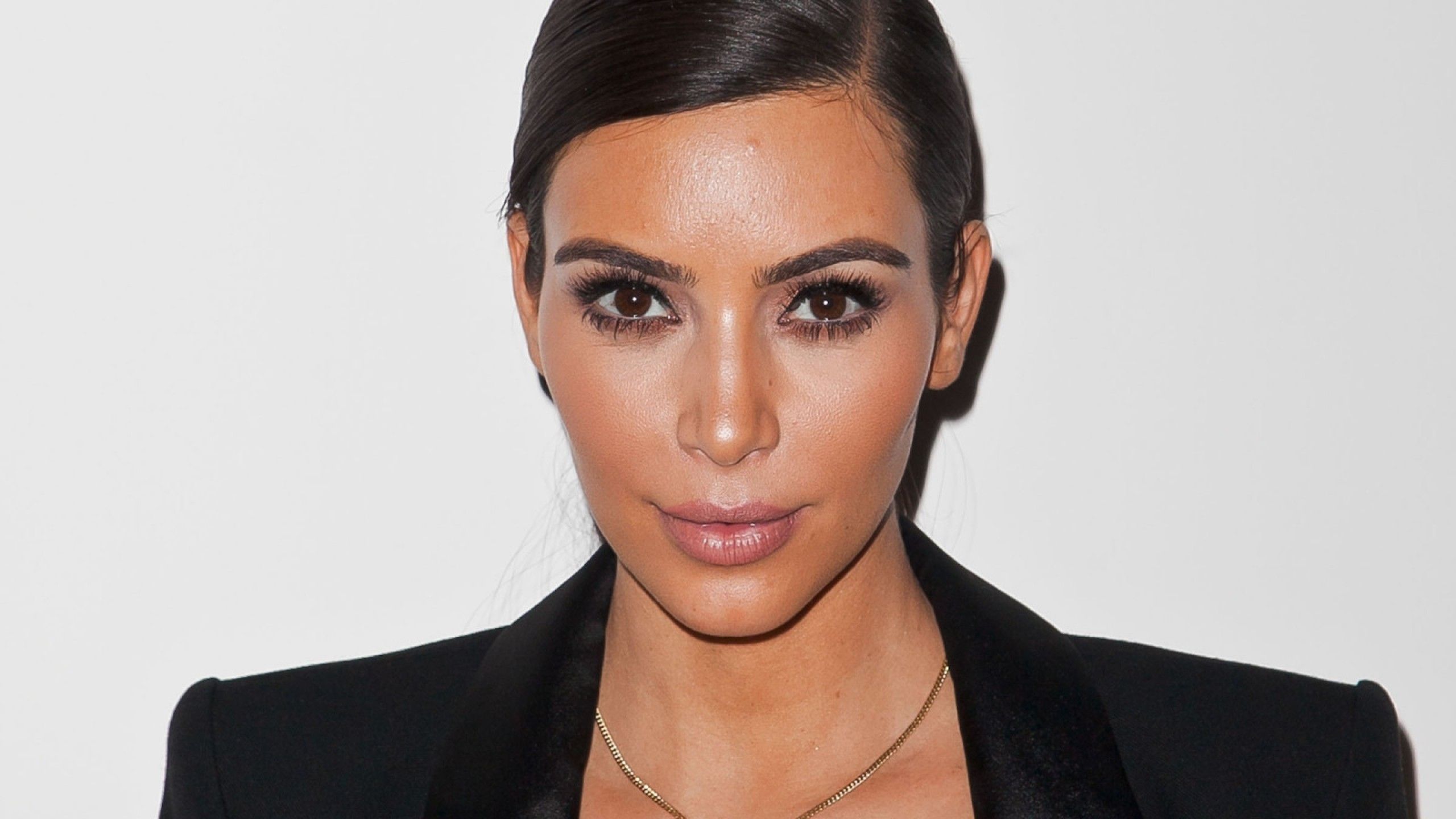 Як виглядала Кім Кардашян у 18 років