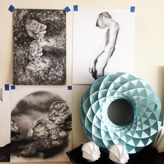 Художниця створює вражаючі паперові скульптури - фото 275526