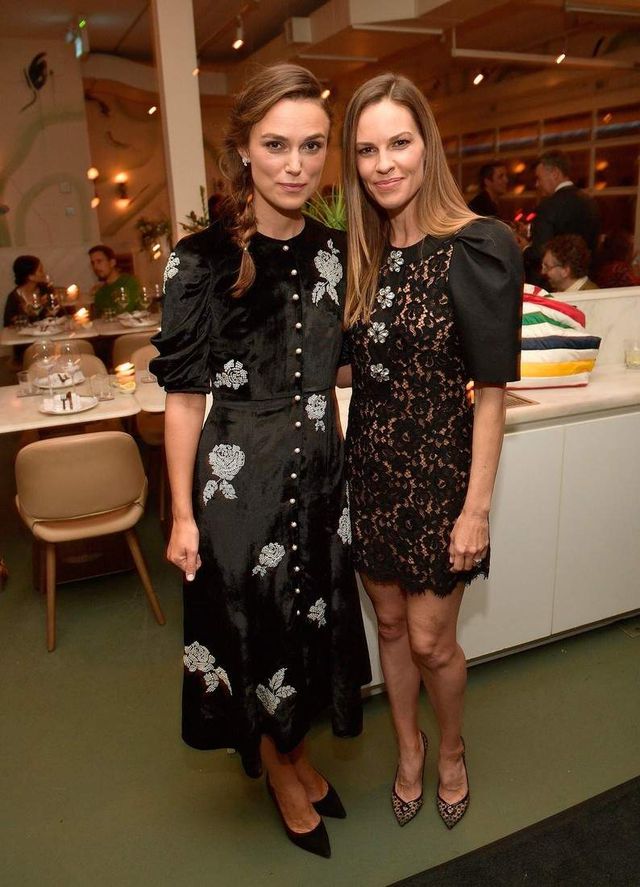 33-річна актриса Кіра Найтлі відвідала захід в рамках кінофестивалю в Торонто - фото 275670