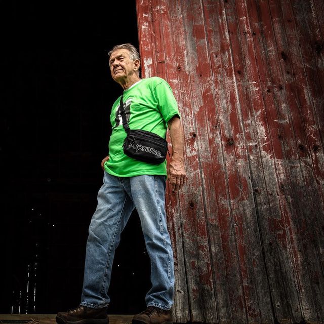 Фермери потролили бренд Supreme - фото 274157