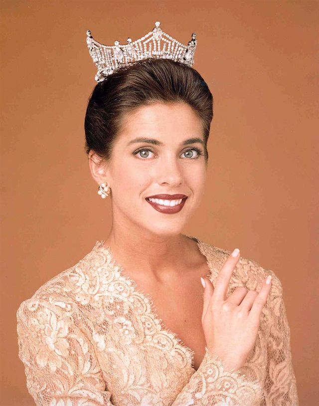 Чарівна Міс Америка-1995 - фото 278973