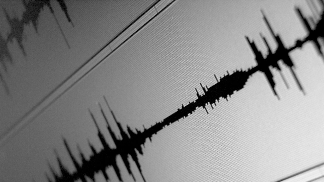 Люди кажуть, що найбільше гул нагадує низький гуркіт - фото 1