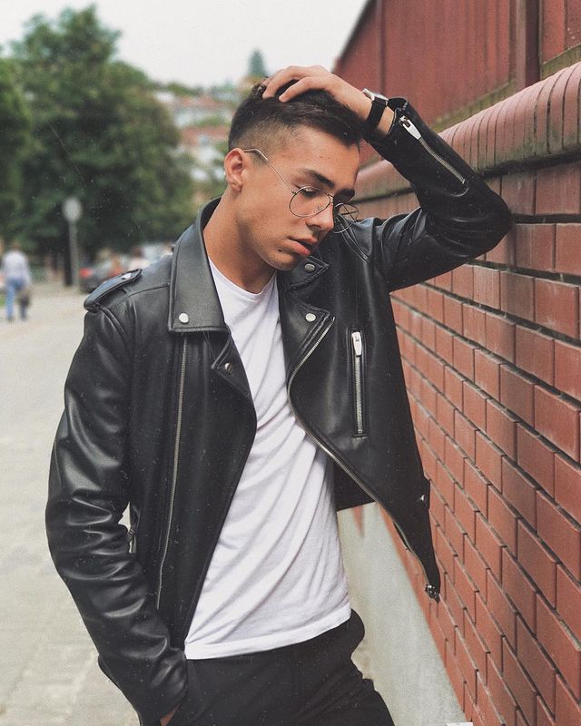 instagram.com/maxsim.osadchuk - фото 273608