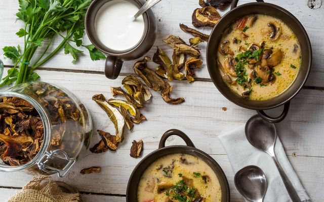 Суп з сушених грибів - фото 273876