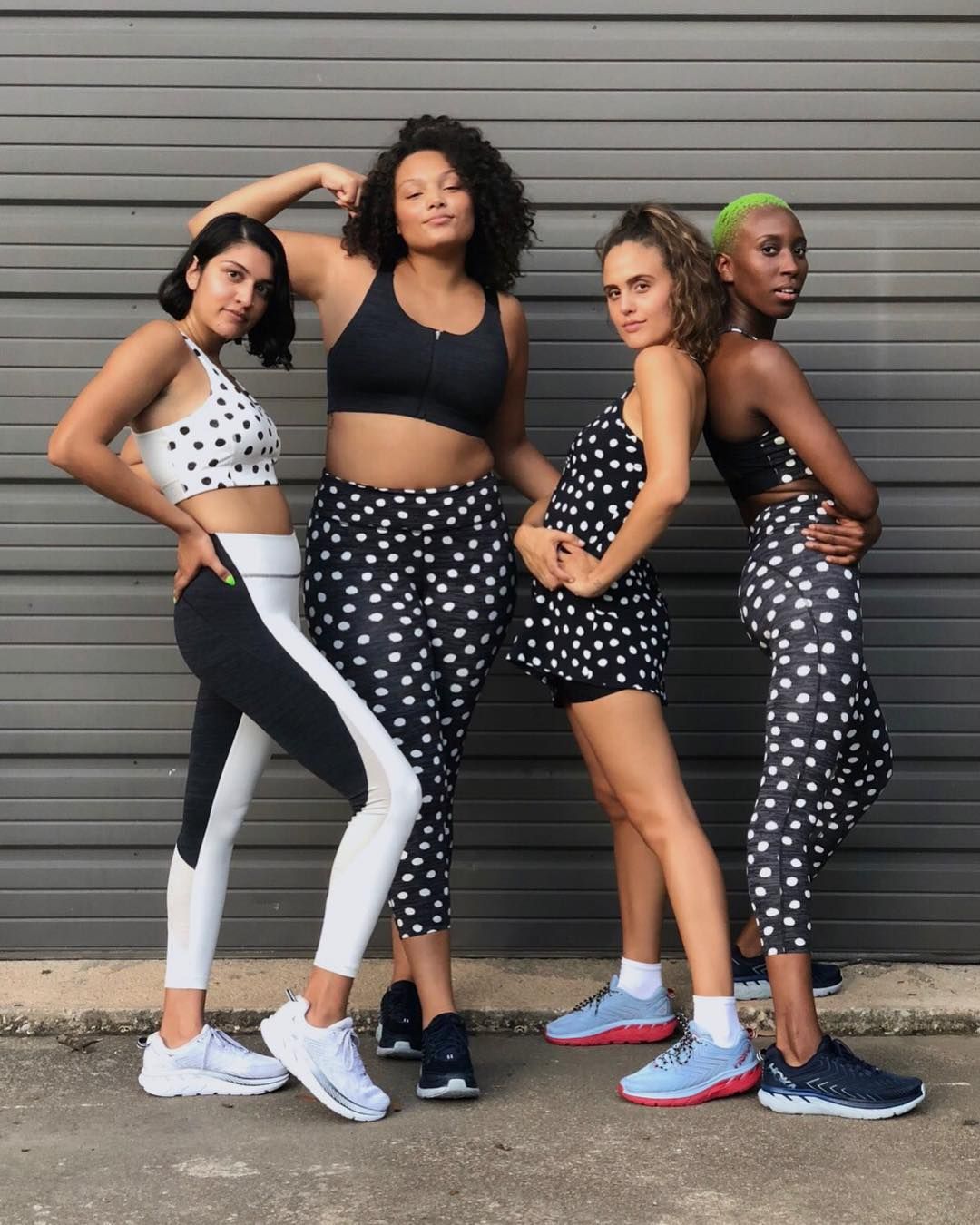 Американський бренд одягу показує моделей без фотошопу