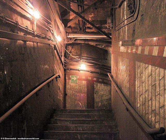 Створена детальна карта станцій-привидів метро Лондона - фото 278052