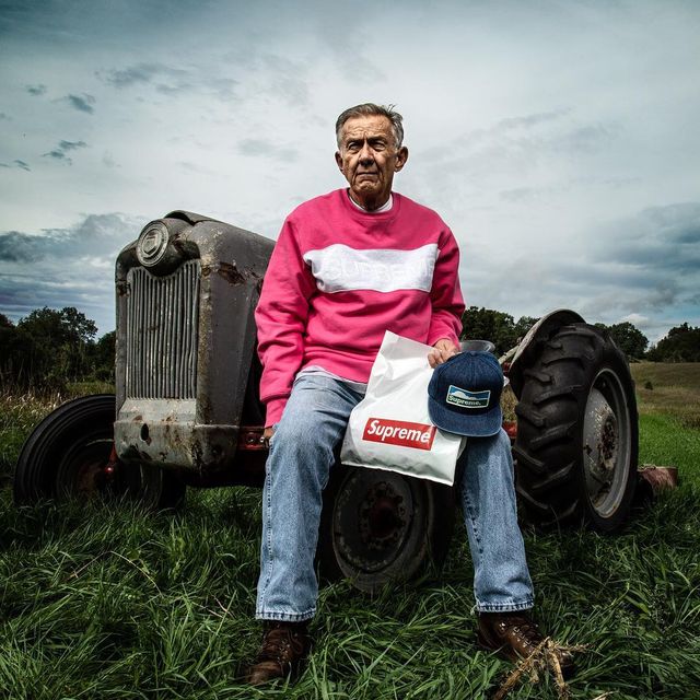 Фермери потролили бренд Supreme - фото 274158