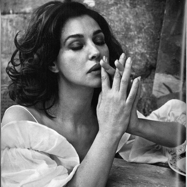 Розкішна Моніка Беллуччі - фото 277844