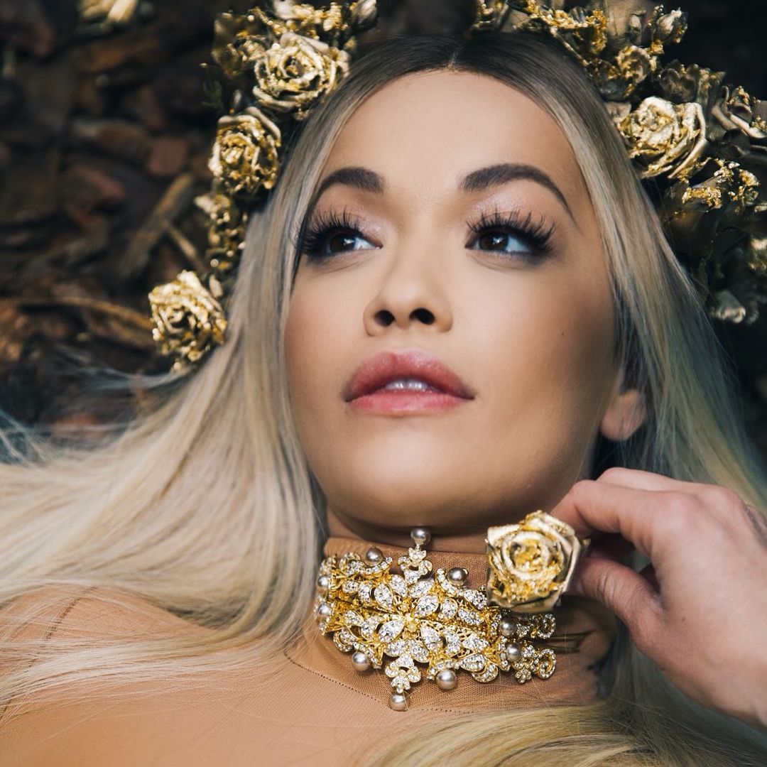 Сестри? Ріта Ора здивувала фанів фото з мамою