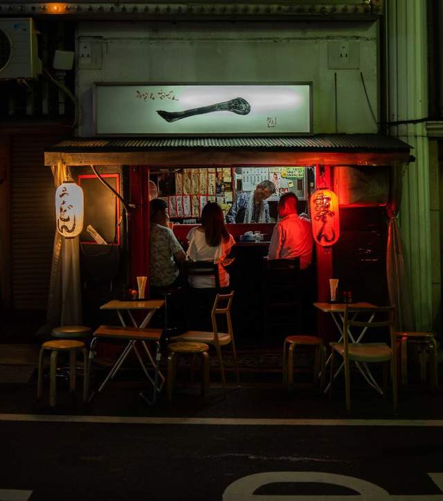 Нічні фото Токіо, які змушують затримати погляд - фото 275137