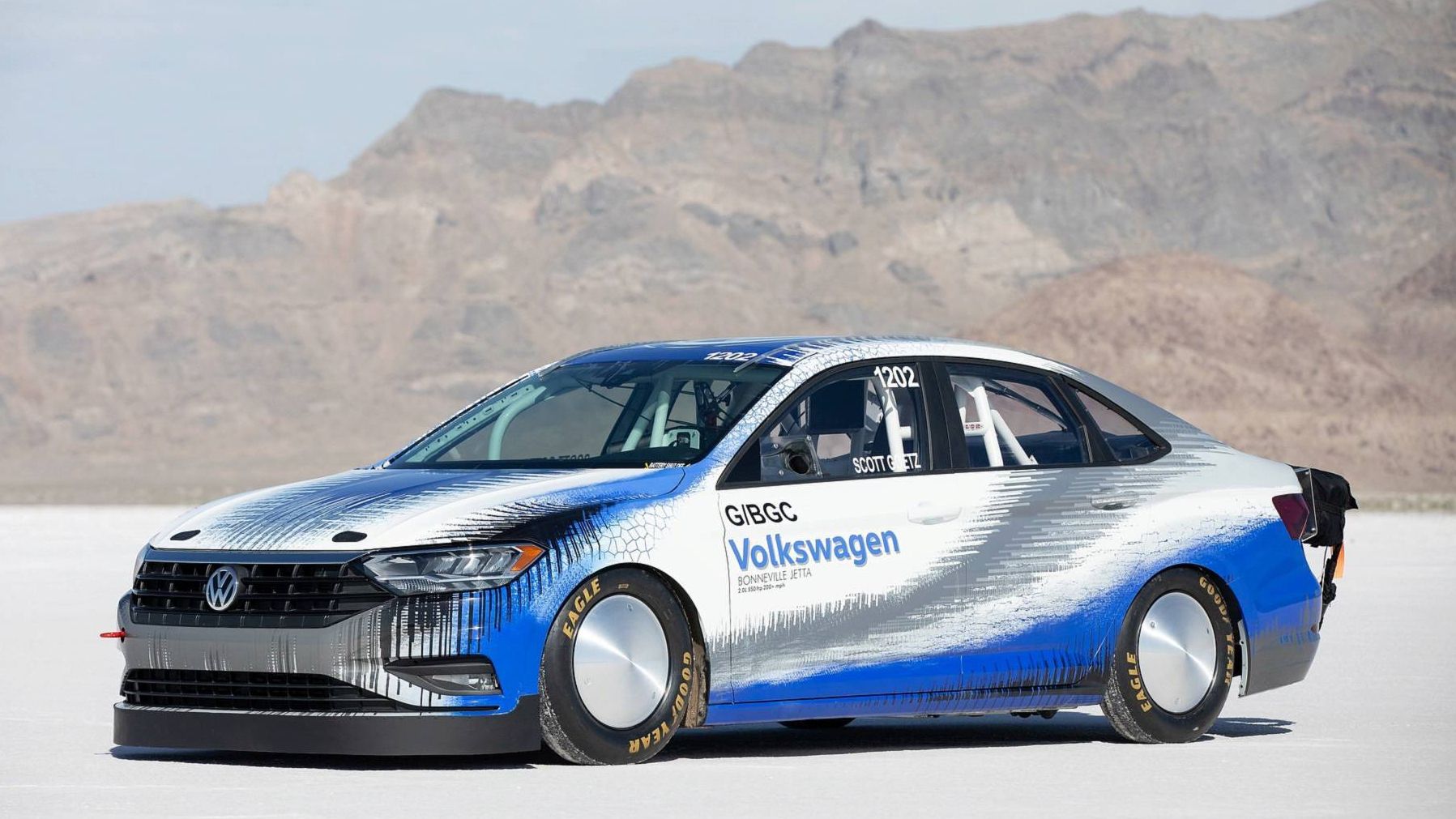 Volkswagen Jetta встановив рекорд швидкості в Бонневіллі