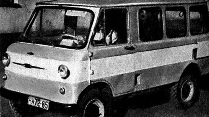 У мережі з'явилося архівне фото мінівена ЗАЗ