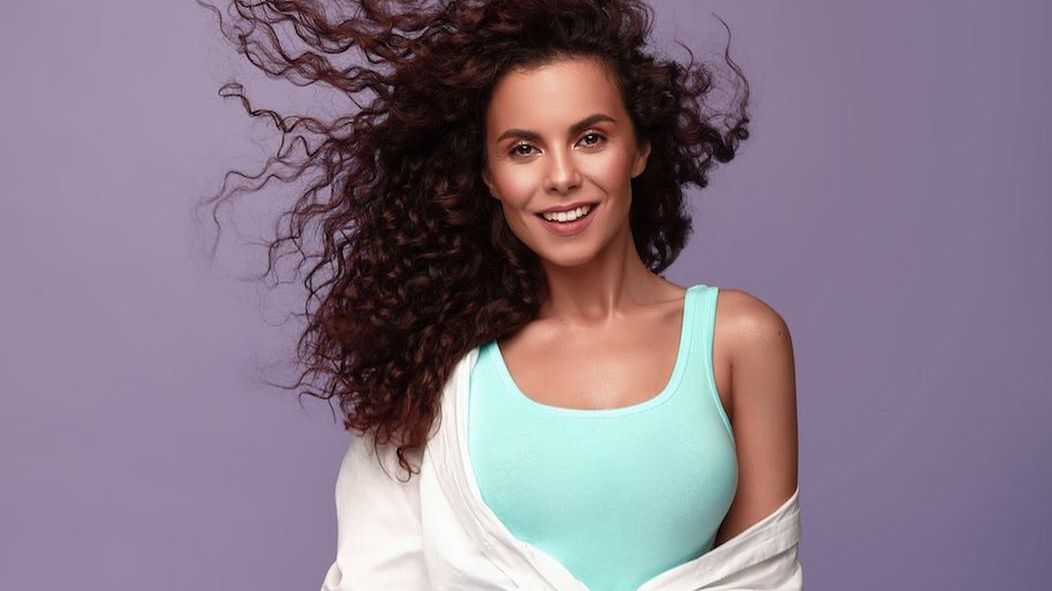 Настя Каменських показала спокусливе фото з басейну