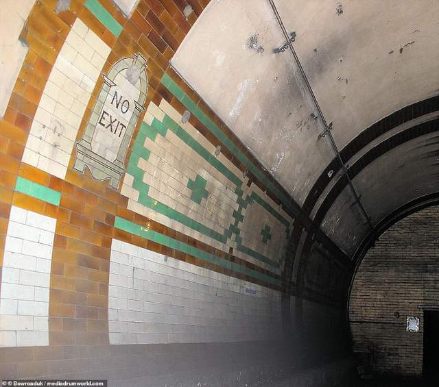 Створена детальна карта станцій-привидів метро Лондона - фото 278049