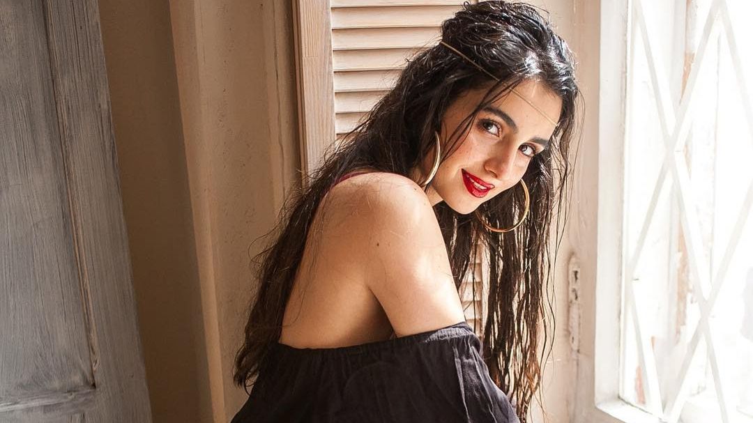 Анна Трінчер випустила нову пісню - фото 1