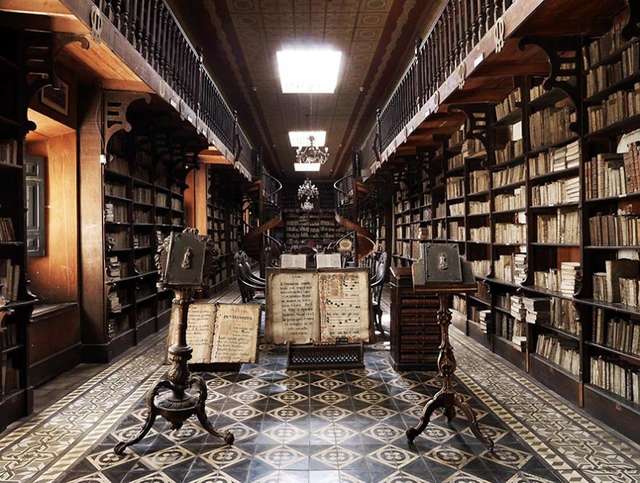  Library Of The Monastery Of San Francisco, Peru, South America - фото 278674