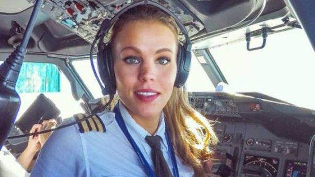 Дівчата-пілоти зі Швеції підкорили мережу