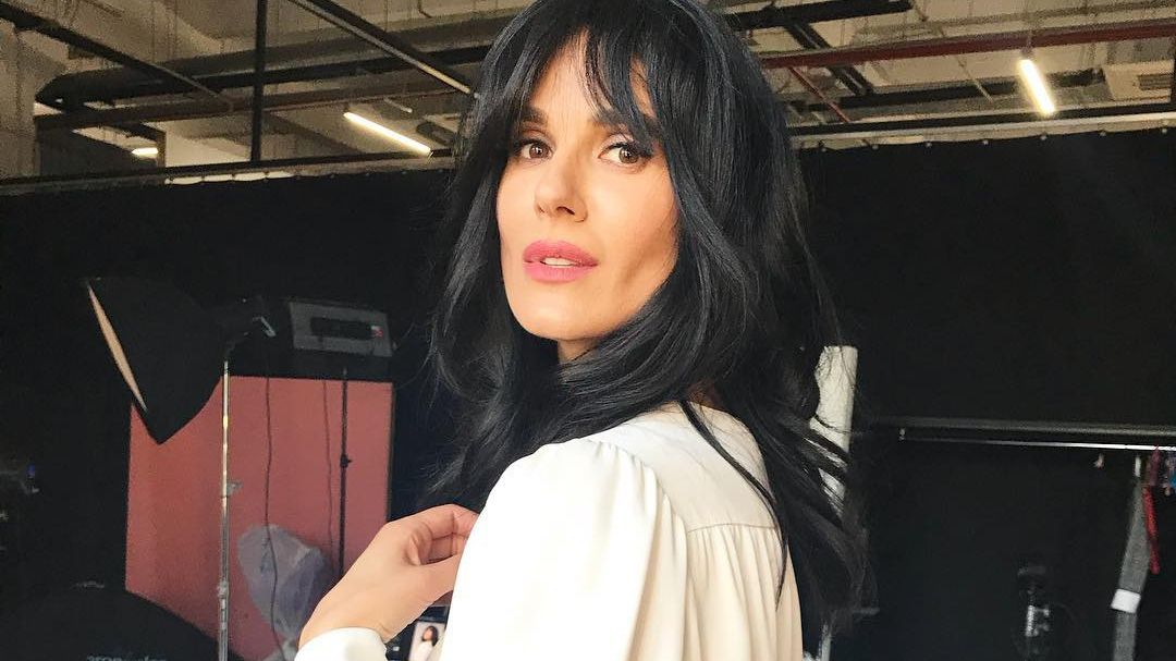 Єфросиніна підкорила фанатів відвертим декольте