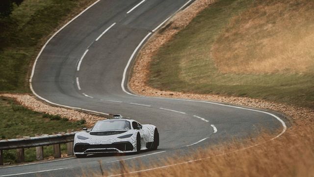 Mercedes-AMG Project One проходить випробування - фото 277382