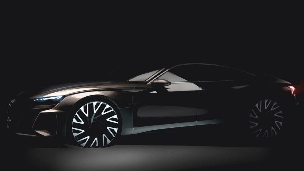Новий електричний седан Audi e-tron GT зможе заряджатися за 12 хвилин
