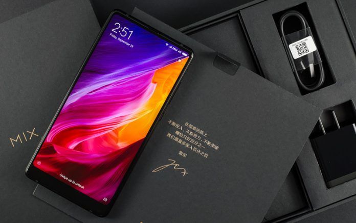 Mi Mix 3 з революційним дизайном потрапив на відео