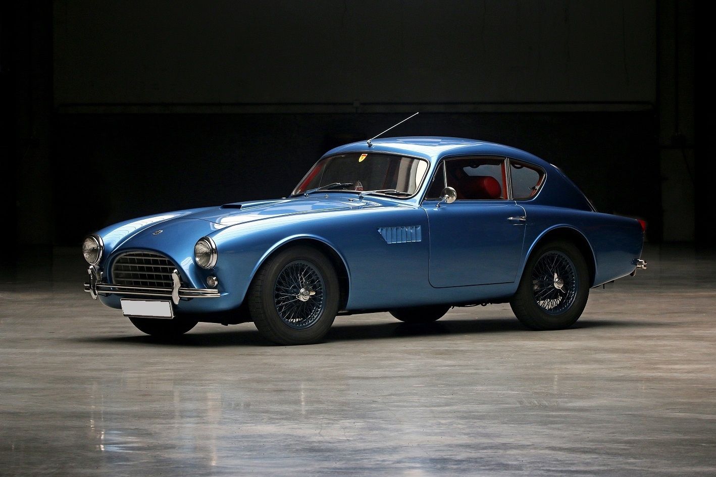 Унікальний спорткар 1959 року пустять з молотка