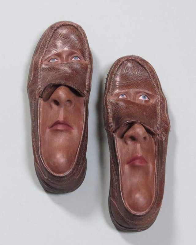 Художниця креативно оживила звичайне взуття- фото 276305