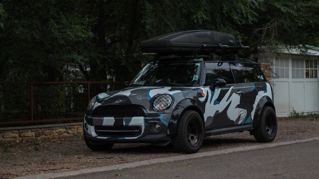 Mini Clubman перетворили у справжній кемпінг - фото 276464