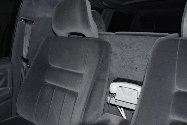 В Україні побачили рідкісний лімузин Volvo Кучми - фото 274132