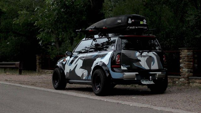 Mini Clubman перетворили у справжній кемпінг - фото 276465