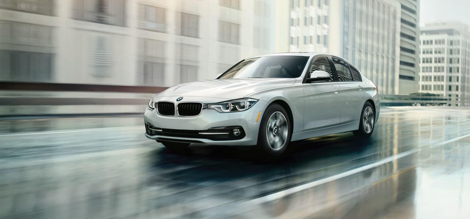 За покупку апартаментів у Китаї дарують BMW