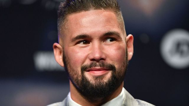 Промоутер назвав дату та місце бою українця проти британця- фото 275587