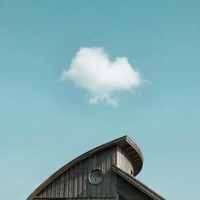 Фотограф показує мінімалізм в міській архітектурі - фото 277112