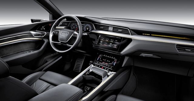 Представлено кросовер Audi e-tron - фото 276724