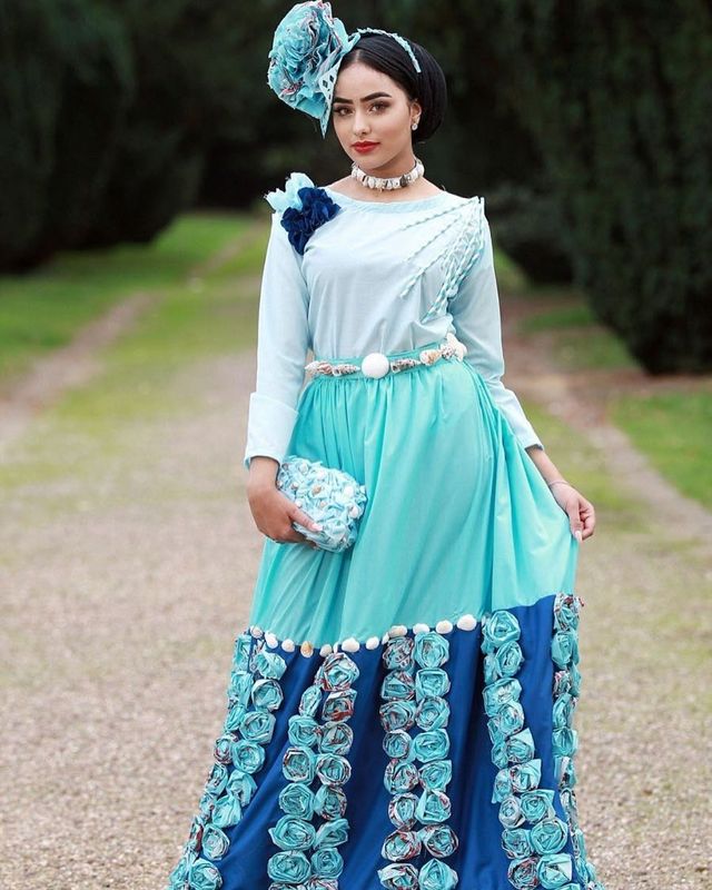 За титул Міс Англія вперше побореться дівчина в хіджабі - фото 274436