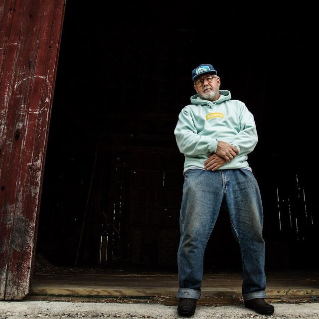 Фермери потролили бренд Supreme - фото 274149