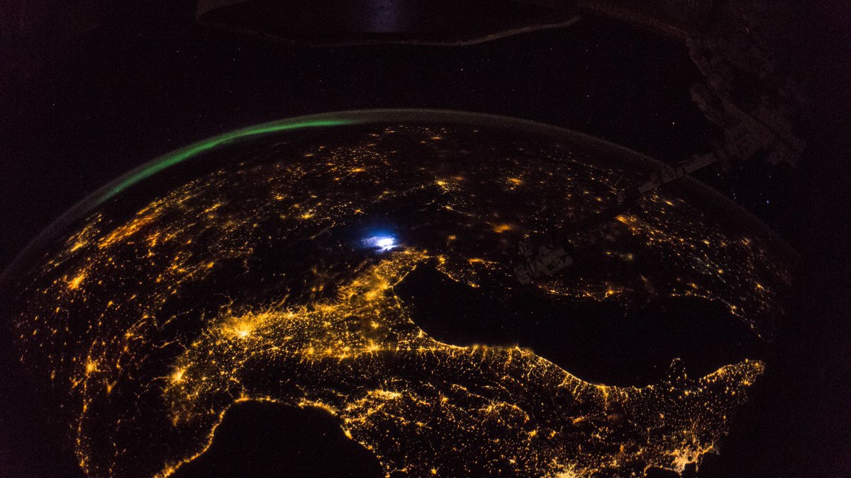 Європа з космосу - фото 1