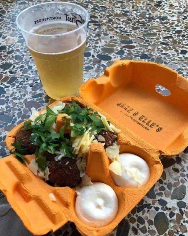 Подача страв у закладах, яка вас здивує - фото 278463