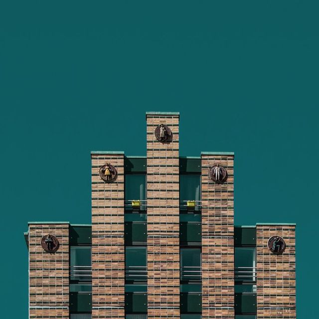 Фотограф показує мінімалізм в міській архітектурі - фото 277106