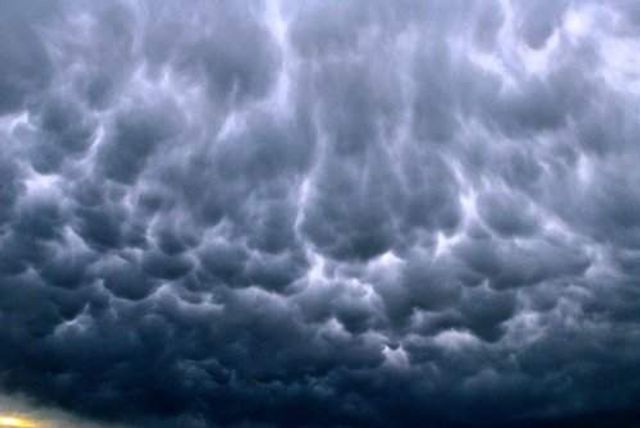 Незвичайні хмари, які точно варто сфотографувати- фото 280367