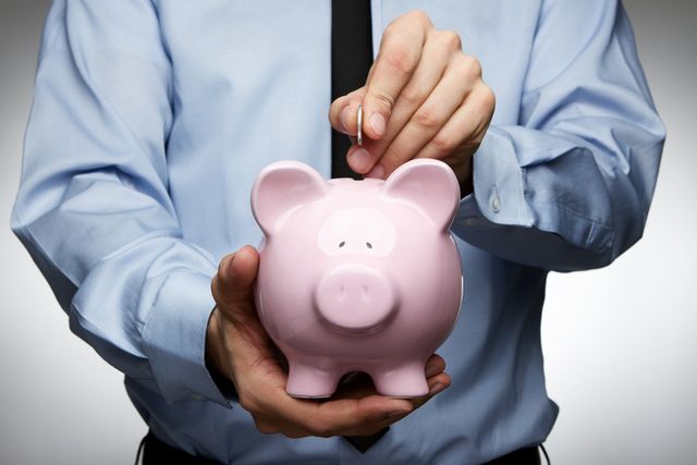 Просто добрі люди не вміють заощаджувати - фото 282173