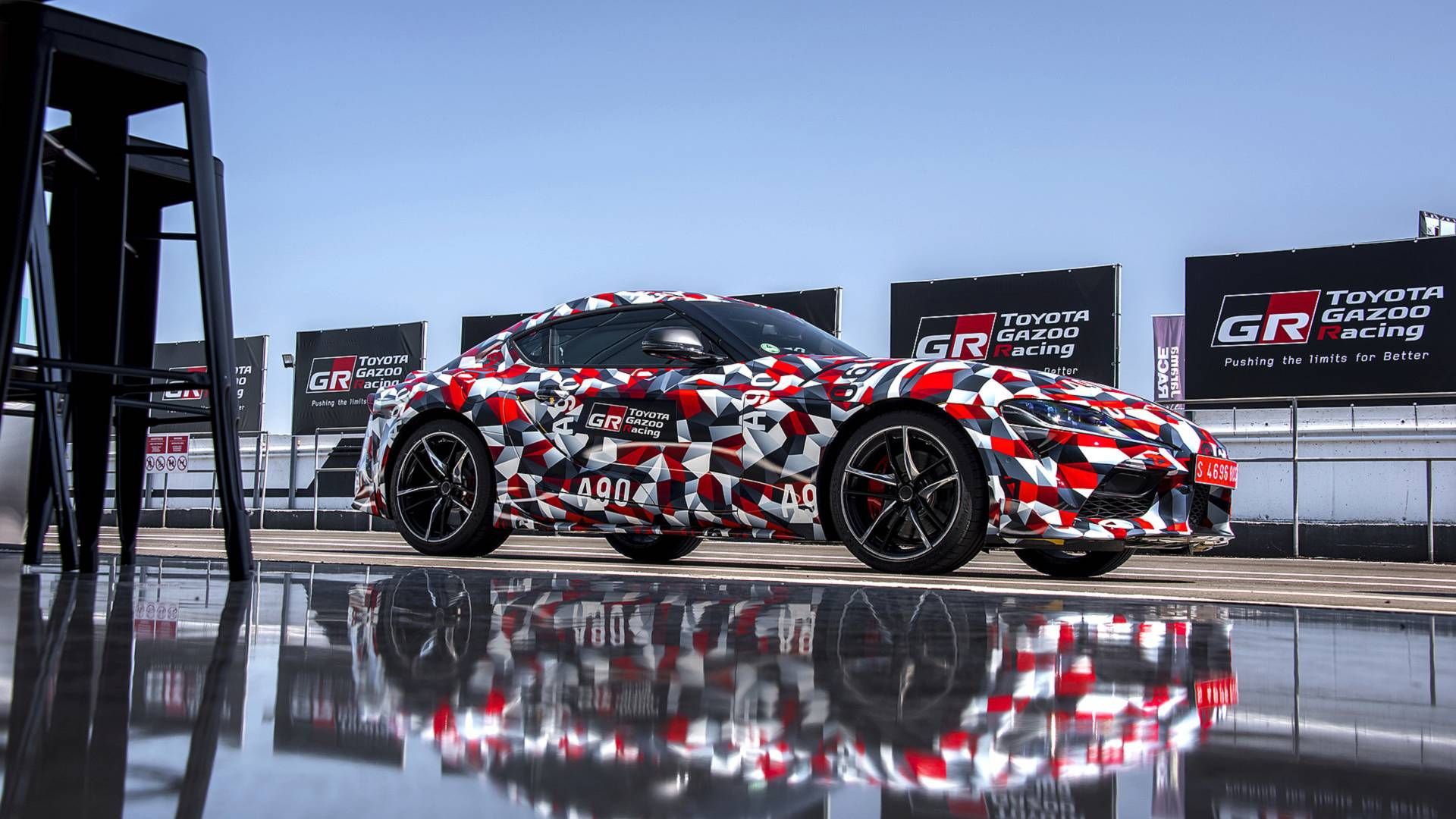 Стало відомо, коли представлять нову Toyota Supra