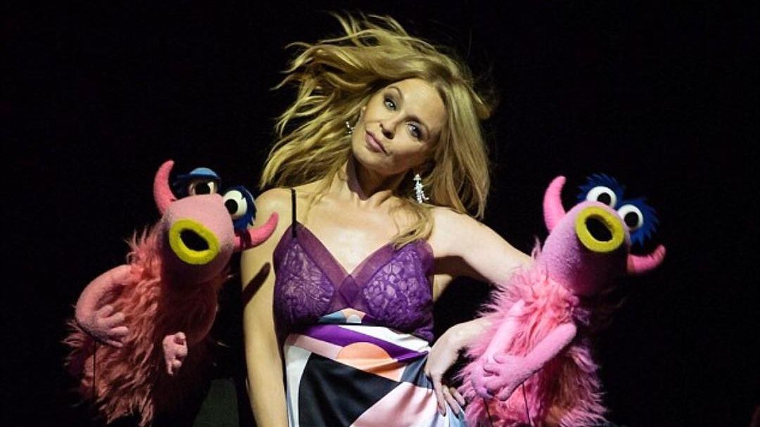 Кайлі Міноуг вразила мережу кадрами часів молодості