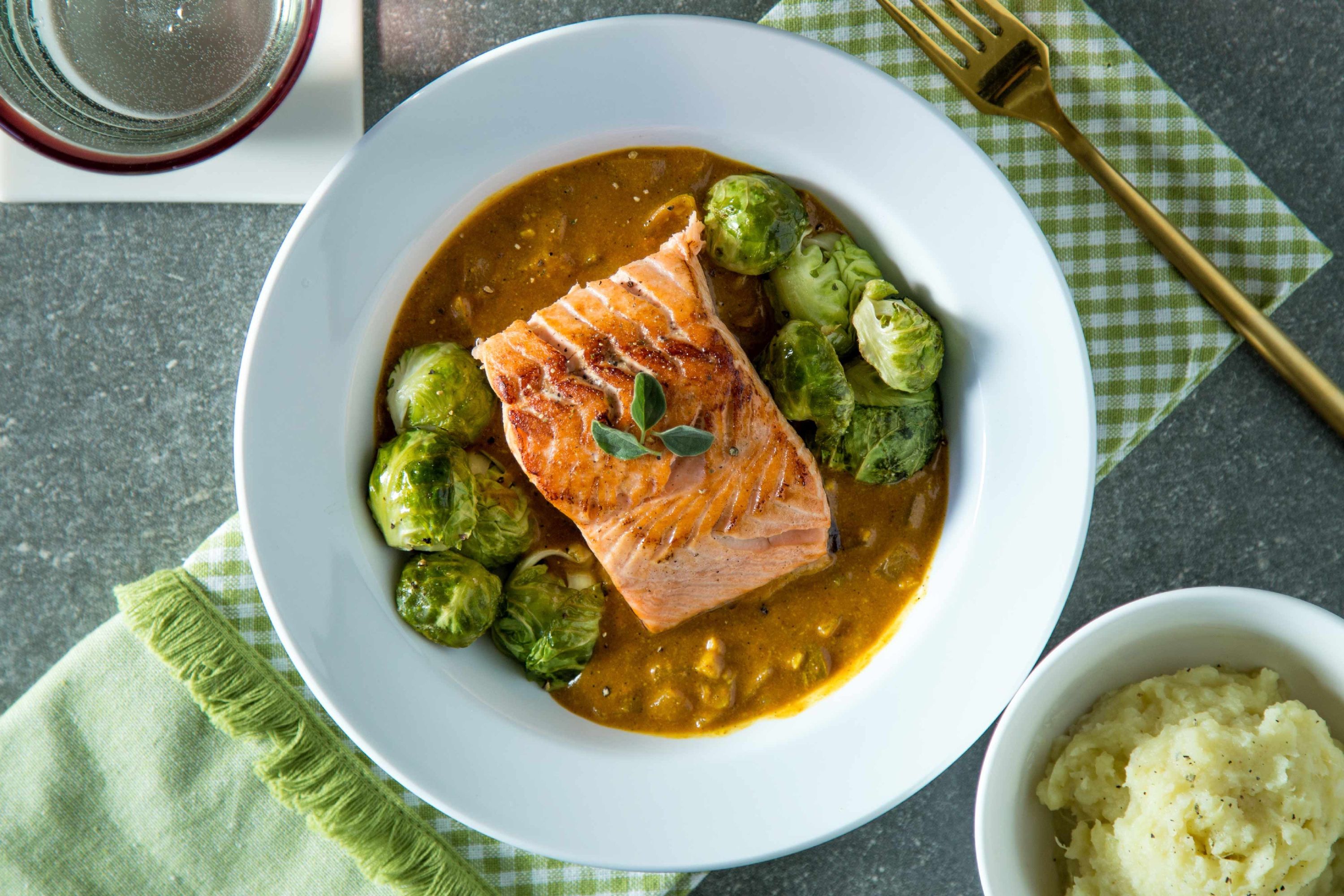 Експерти назвали продукти, які зміцнюють імунітет