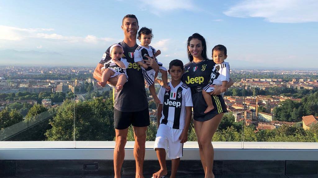 Найпопулярніші зірки та фото в Instagram за 2018 рік: рейтинг