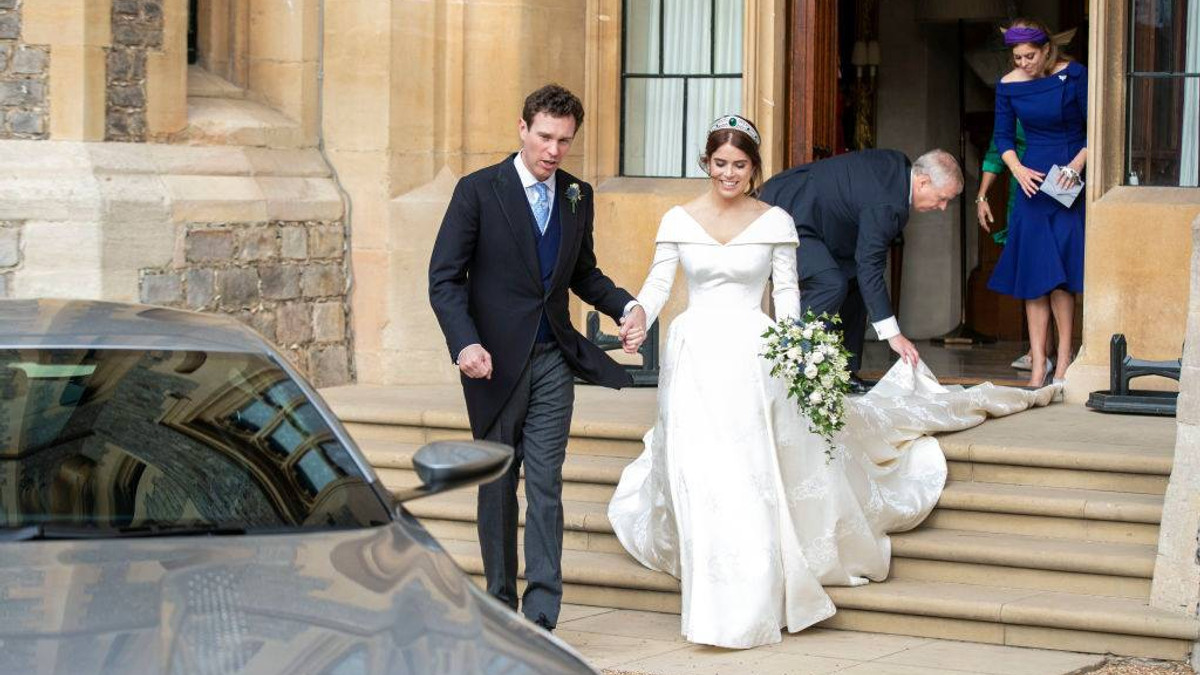 Королівське весілля: принцеса Євгенія вийшла заміж - фото 1