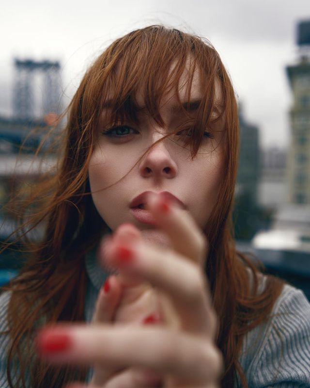 Спокусливі дівчата на вулицях - фото 279790