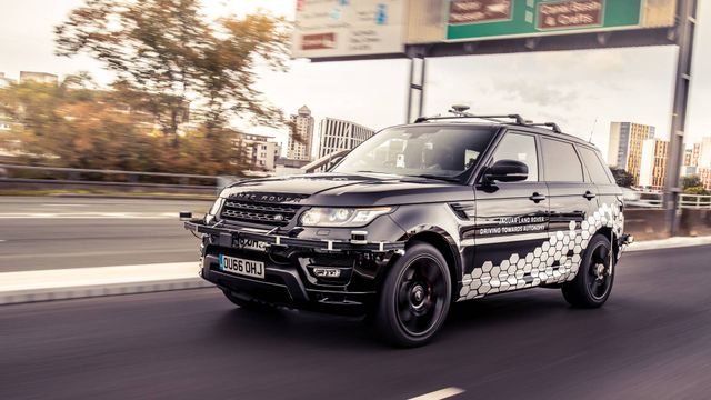 Безпілотний Range Rover - фото 282250