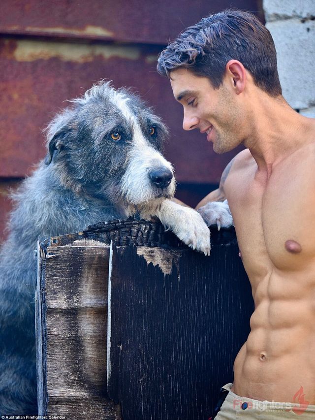 Благодійна фотосесія пожежних - фото 282026