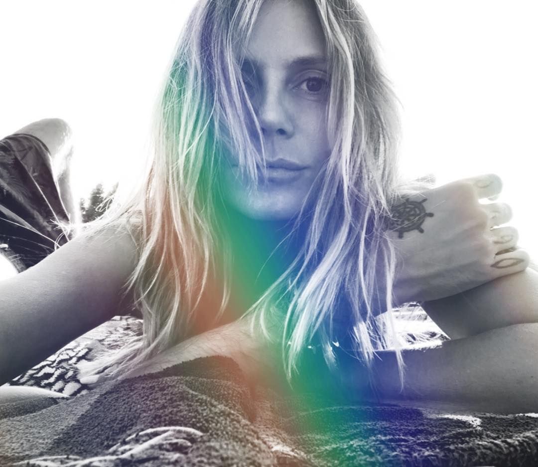 Звабливий золотий прибулець: Хайді Клум 15 років тому на Хелловін